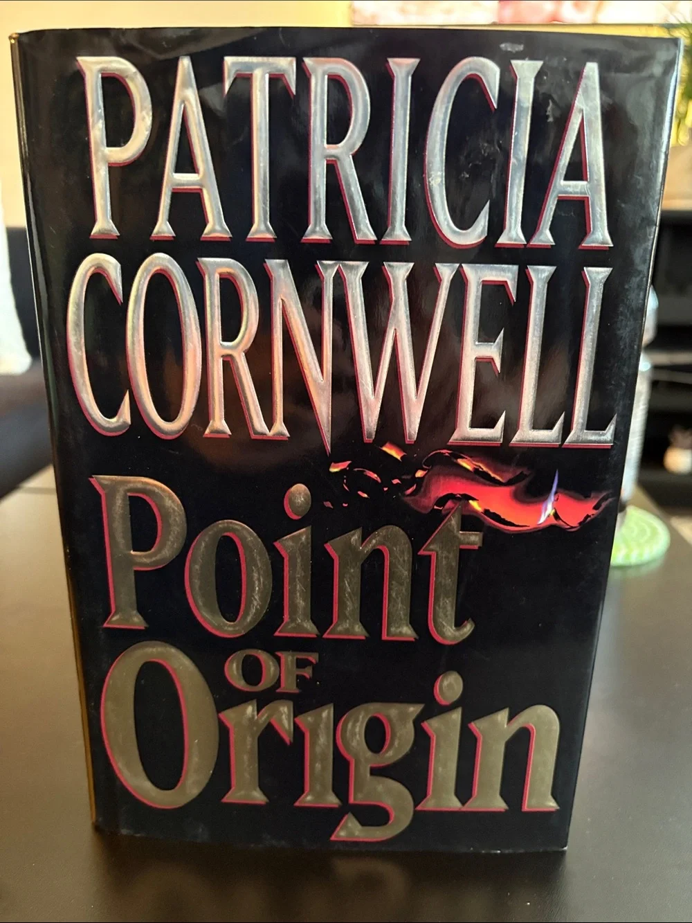 Patricia Cornwell "Point of Origin" Hardcover - Book 9 of 29 Kay Scarpetta - Picture 4 of 8